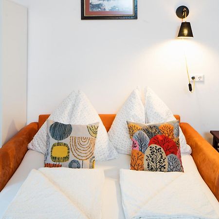 Haus Der Geschenke - Carinthia Apartment เวลเดน อัม เวิร์ทเทอร์ซี ภายนอก รูปภาพ
