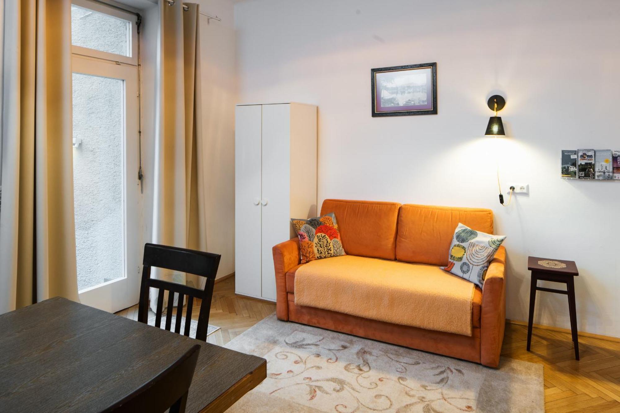 Haus Der Geschenke - Carinthia Apartment เวลเดน อัม เวิร์ทเทอร์ซี ภายนอก รูปภาพ