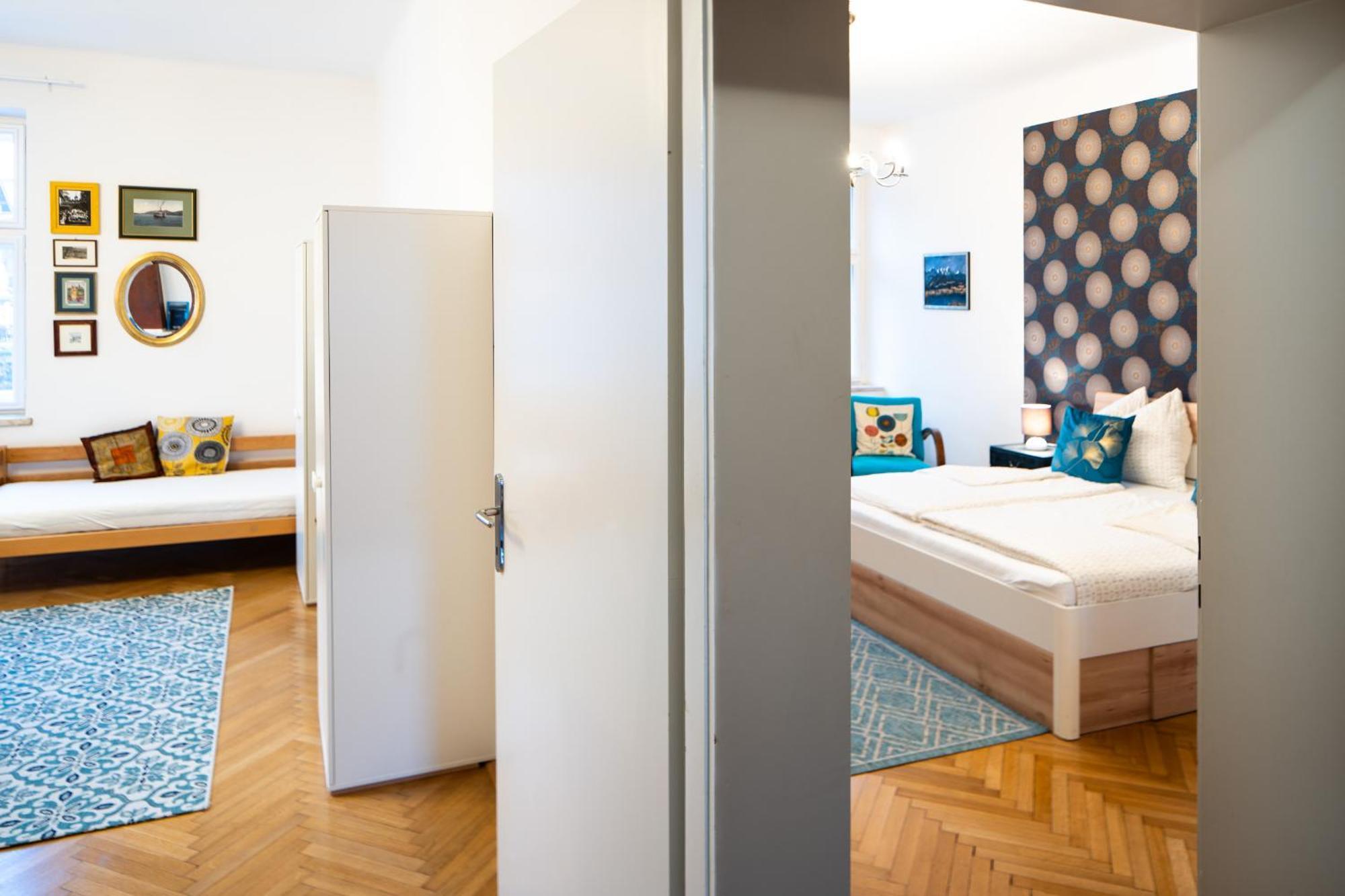 Haus Der Geschenke - Carinthia Apartment เวลเดน อัม เวิร์ทเทอร์ซี ภายนอก รูปภาพ
