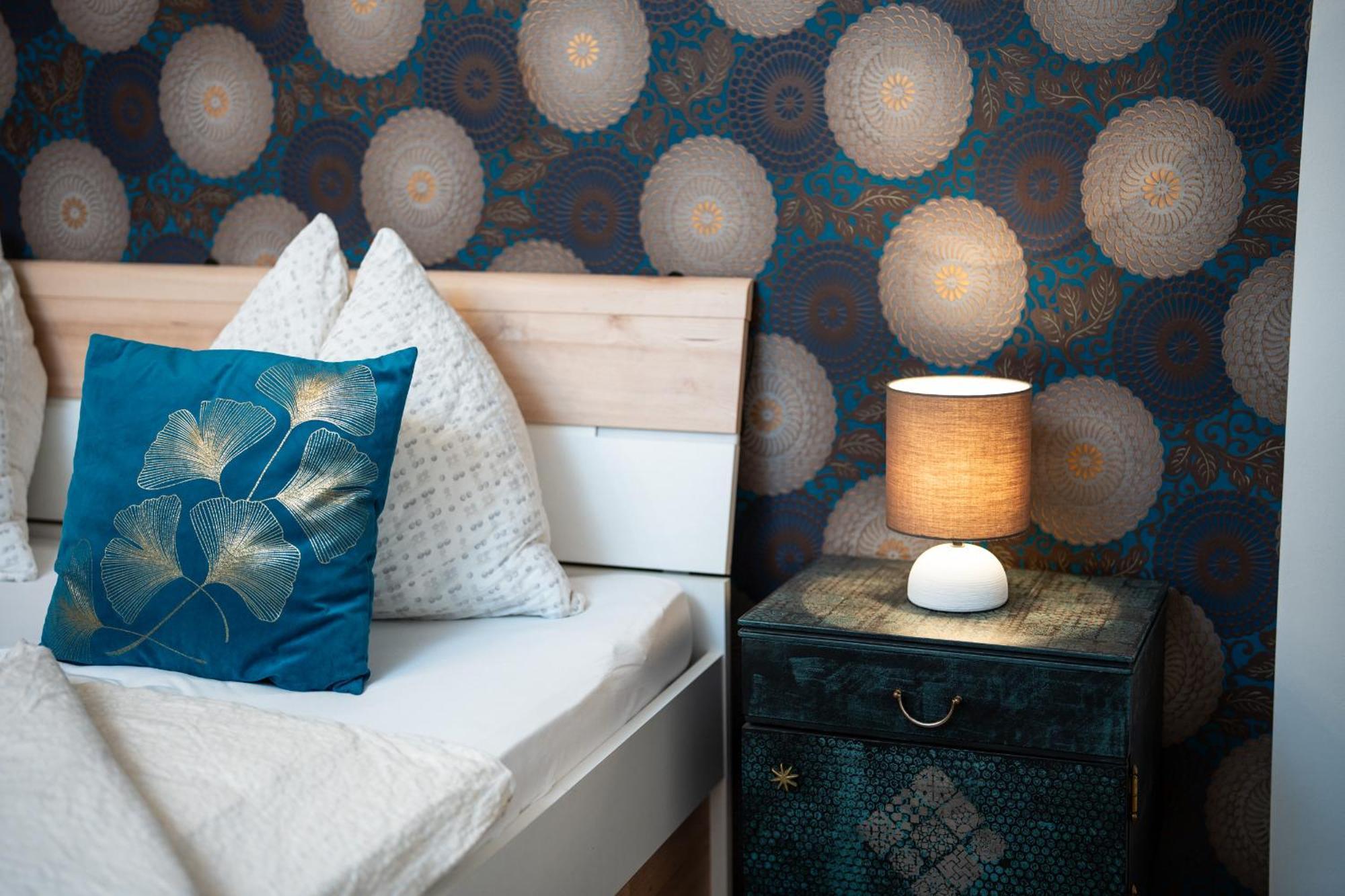 Haus Der Geschenke - Carinthia Apartment เวลเดน อัม เวิร์ทเทอร์ซี ภายนอก รูปภาพ