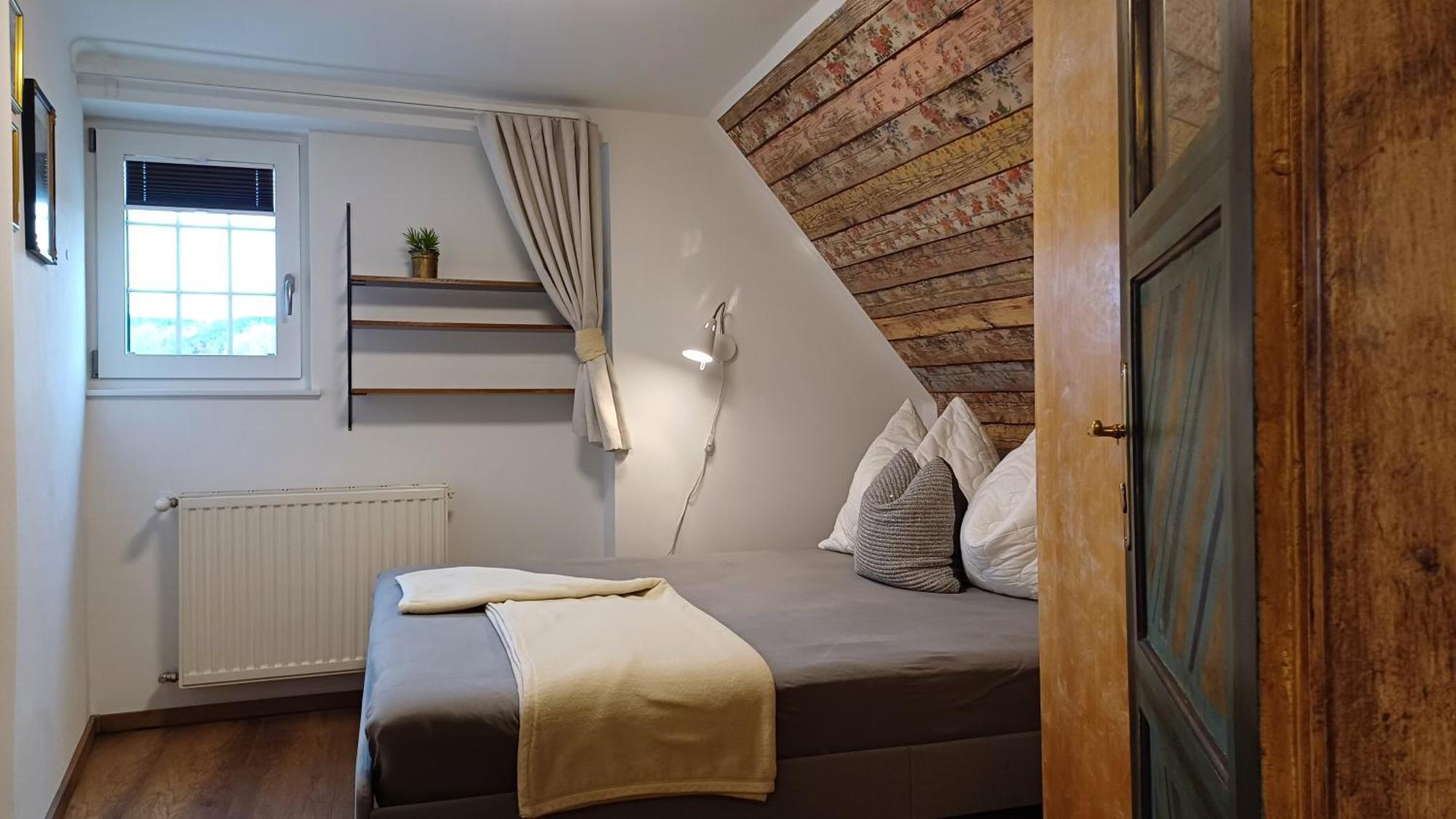 Haus Der Geschenke - Carinthia Apartment เวลเดน อัม เวิร์ทเทอร์ซี ภายนอก รูปภาพ